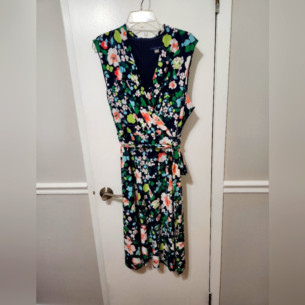 Tommy Hilfiger Plus Size Dress - Picture 2 of 10